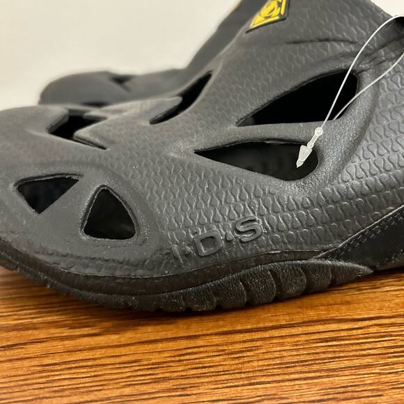 Body Glove NWT Men’s Water Slides With Back-Strap Sandals Size 11 - Picture 4 of 7